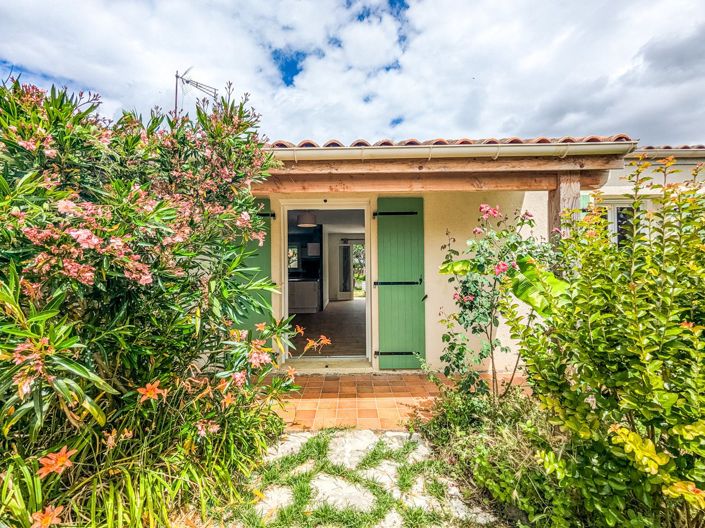 Image No.16-3 Bed House for sale