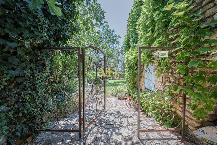 Image No.8-4 Bed House for sale