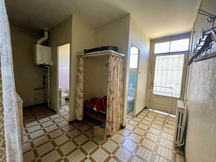 Image No.9-3 Bed House for sale
