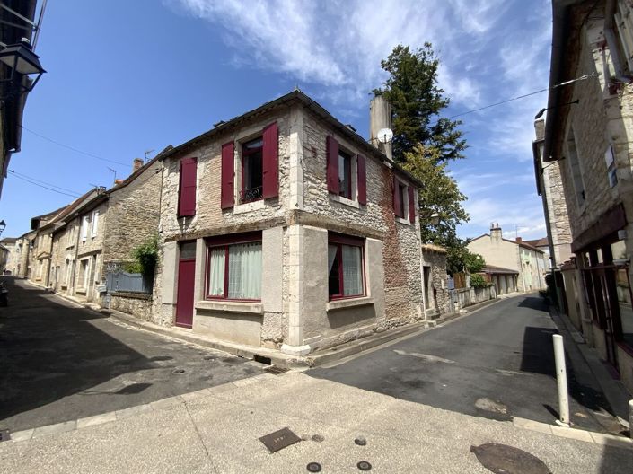 Image No.16-3 Bed Property for sale