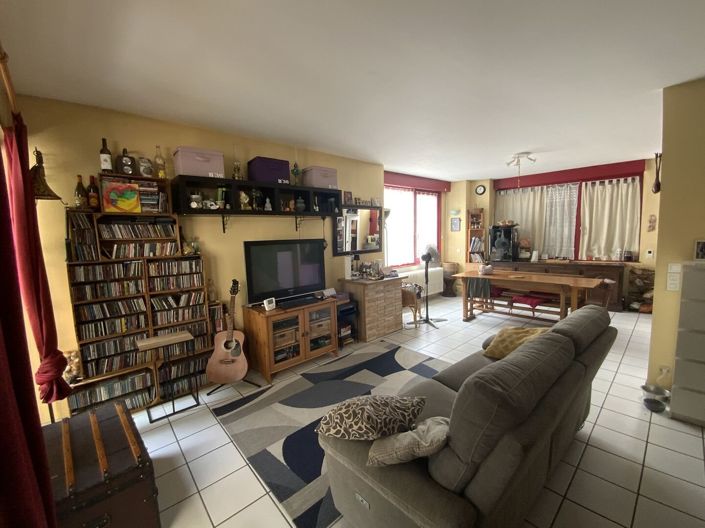 Image No.4-3 Bed Property for sale
