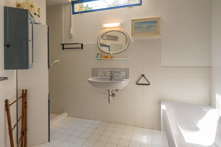 Image No.8-3 Bed House for sale