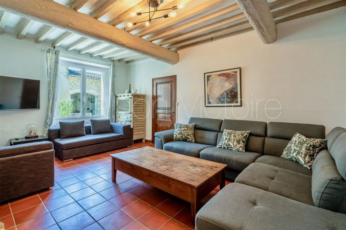 Image No.19-7 Bed House for sale