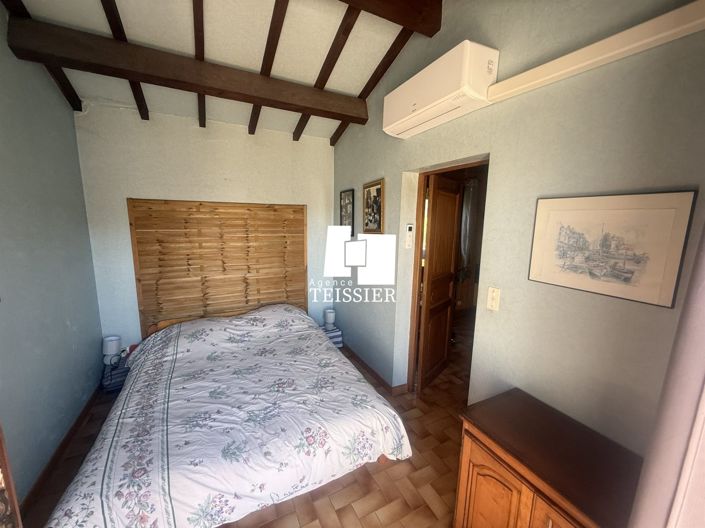Image No.11-3 Bed House for sale