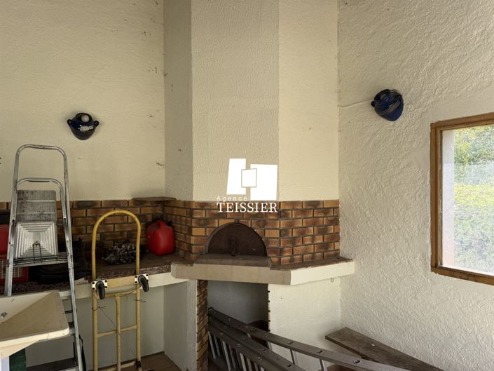 Image No.21-3 Bed House for sale