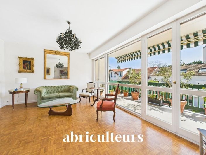 Image No.4-4 Bed Apartment for sale