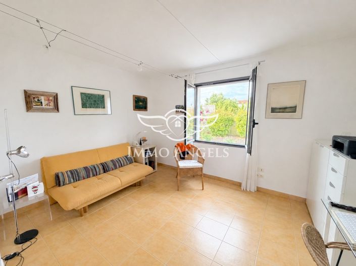 Image No.13-3 Bed House for sale
