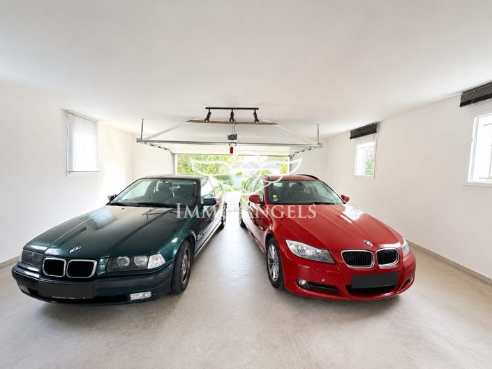 Image No.19-3 Bed House for sale