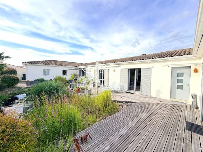 Image No.3-3 Bed House for sale