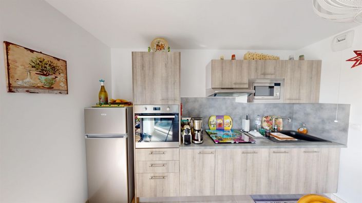 Image No.8-2 Bed Apartment for sale