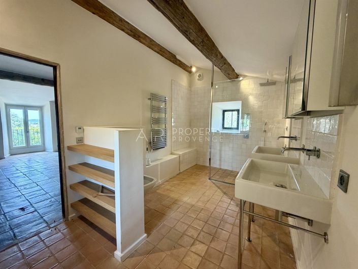 Image No.27-6 Bed House for sale