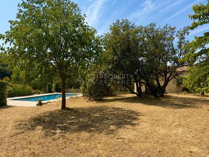 Image No.30-6 Bed House for sale