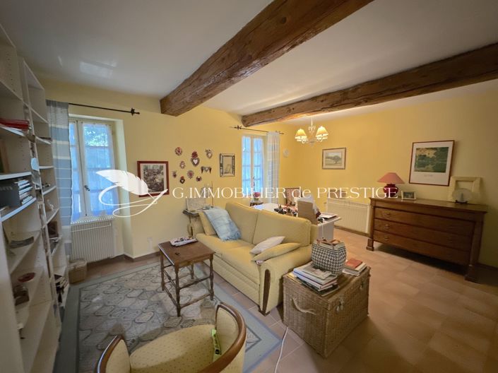 Image No.16-6 Bed House for sale