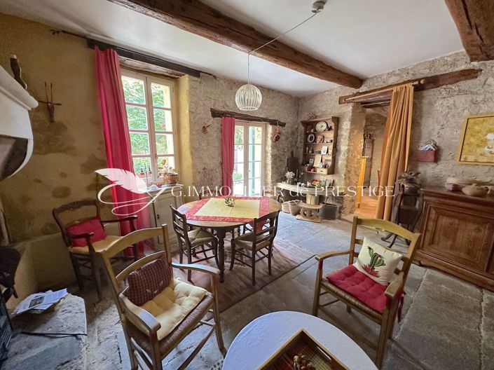 Image No.6-6 Bed House for sale