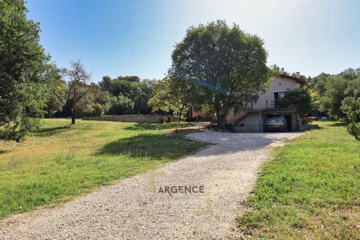 Image No.7-3 Bed House for sale