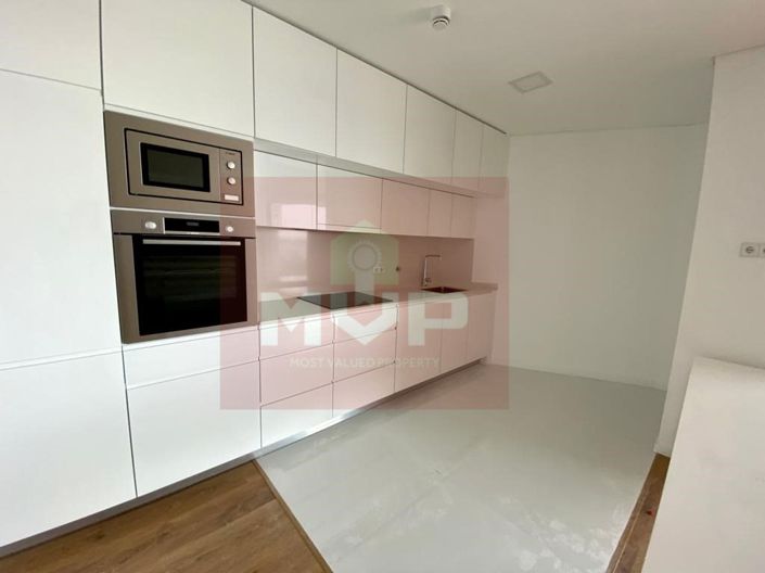 Image No.19-2 Bed Apartment for sale