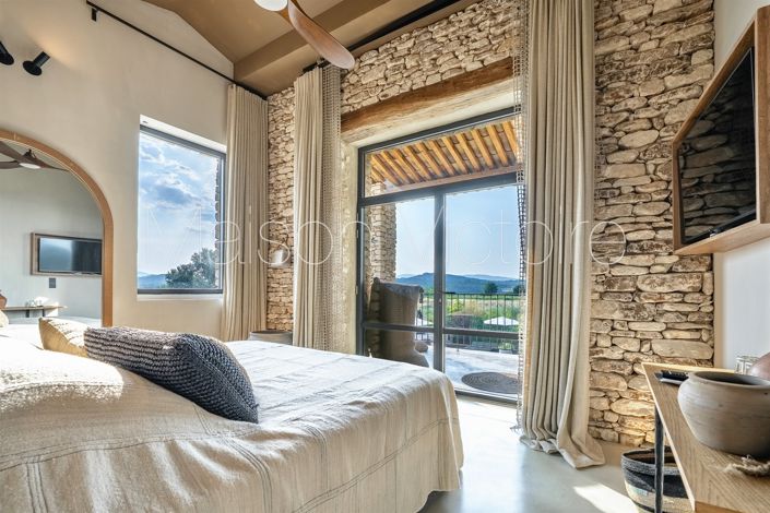 Image No.17-6 Bed House for sale