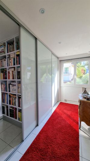Image No.26-3 Bed House for sale