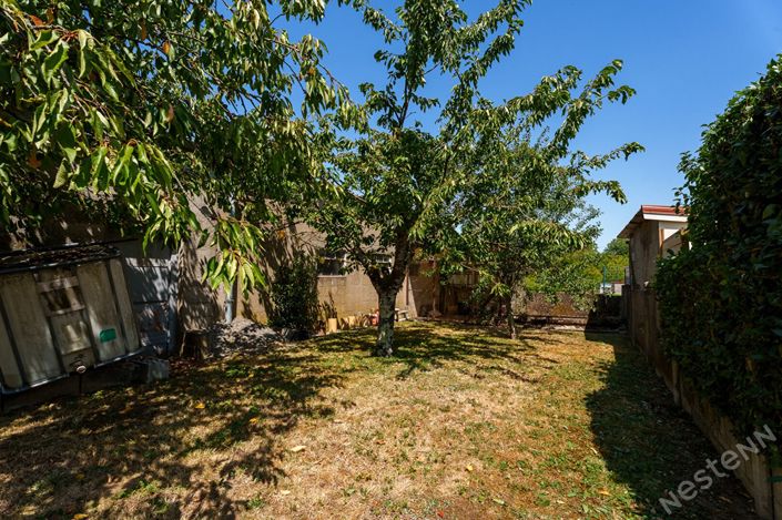 Image No.19-2 Bed House for sale