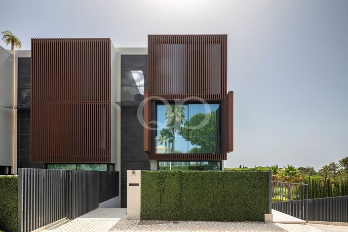 Image No.33-3 Bed House for sale