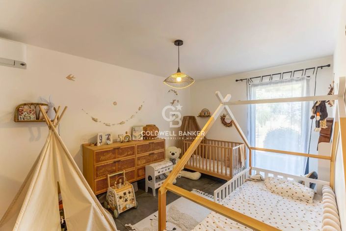 Image No.22-2 Bed Apartment for sale