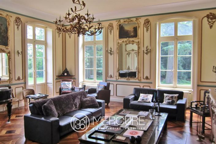 Image No.6-10 Bed Property for sale
