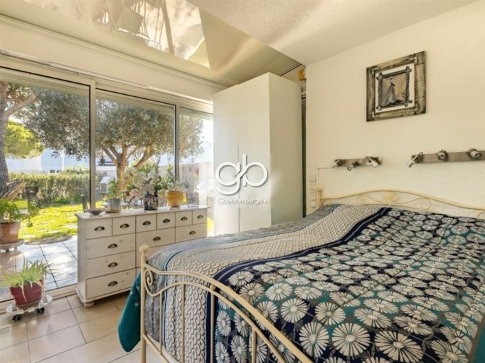 Image No.14-3 Bed Apartment for sale