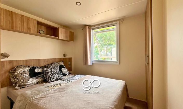 Image No.4-2 Bed House for sale