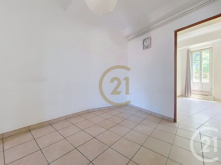 Image No.8-Appartement de 1 chambre à vendre à Draguignan