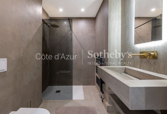 Image No.12-3 Bed Apartment for sale