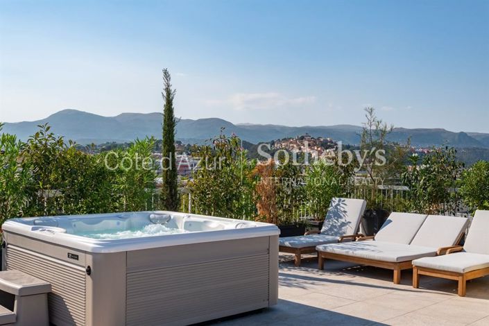 Image No.17-3 Bed Apartment for sale