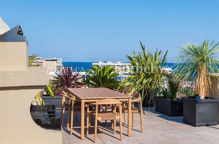 Image No.18-3 Bed Apartment for sale