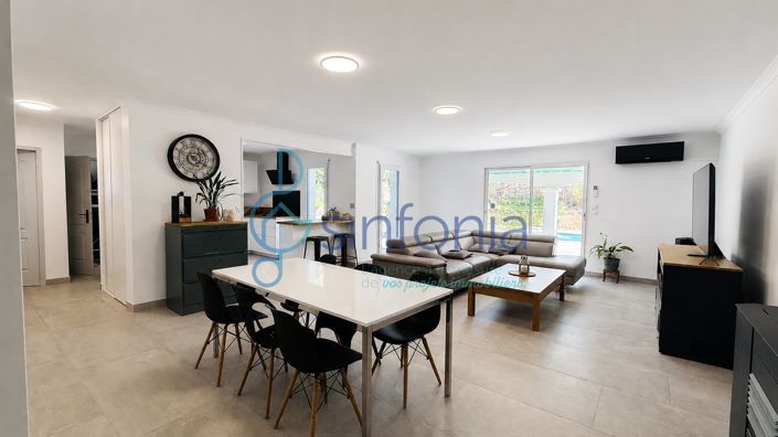 Image No.5-4 Bed House for sale