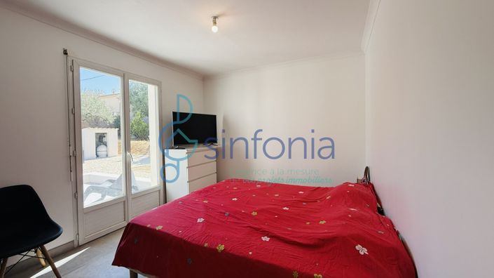 Image No.9-4 Bed House for sale