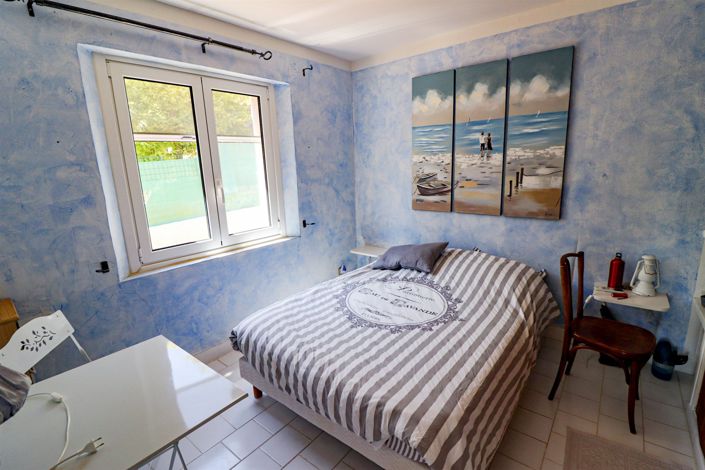 Image No.26-3 Bed House for sale