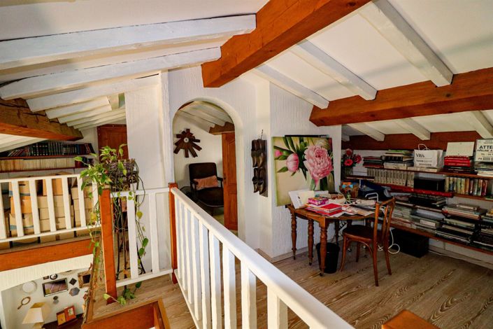 Image No.34-3 Bed House for sale