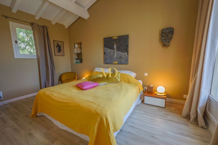 Image No.19-4 Bed House for sale