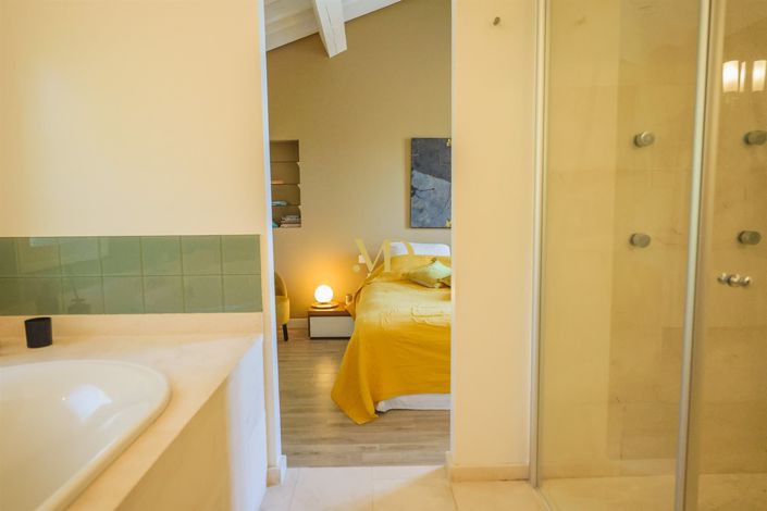 Image No.43-4 Bed House for sale
