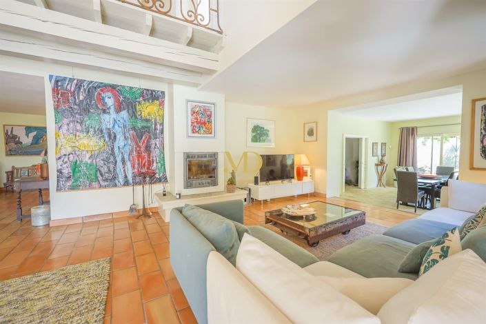 Image No.49-4 Bed House for sale