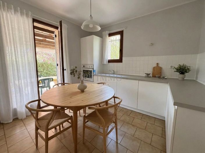 Image No.13-3 Bed House for sale