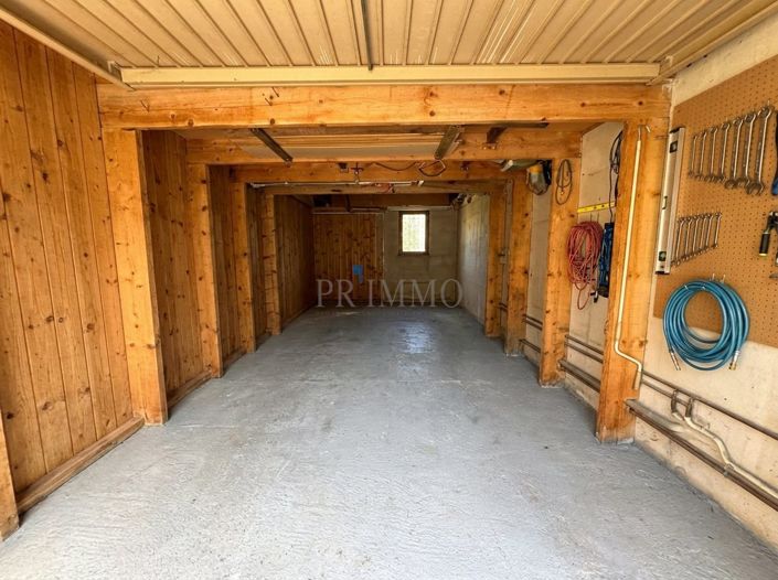 Image No.14-3 Bed House for sale