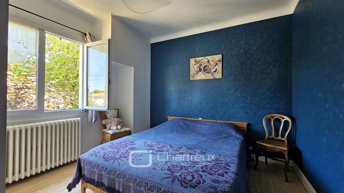 Image No.13-5 Bed House for sale