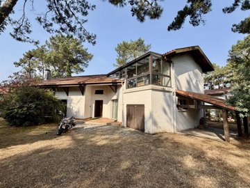 ajwesa6hppd9j7mf1
