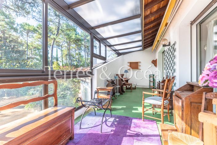 Image No.11-6 Bed House for sale
