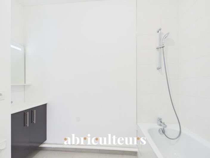 Image No.15-4 Bed Apartment for sale