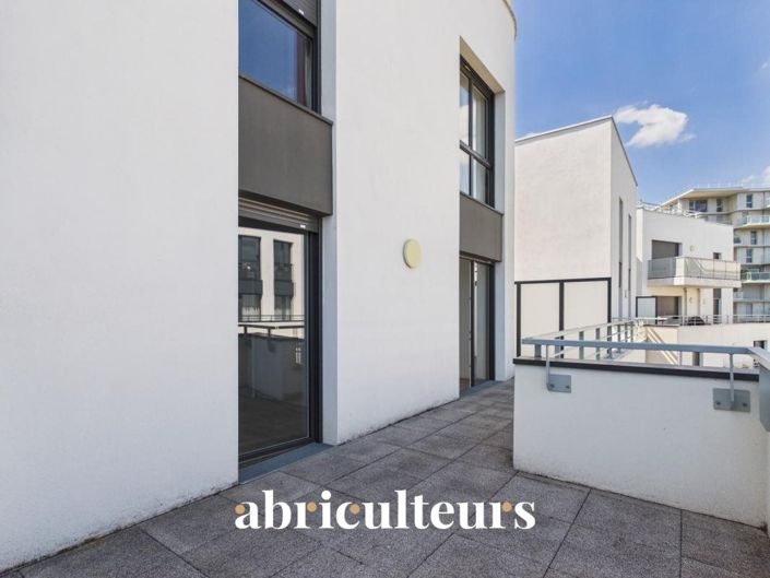 Image No.18-4 Bed Apartment for sale