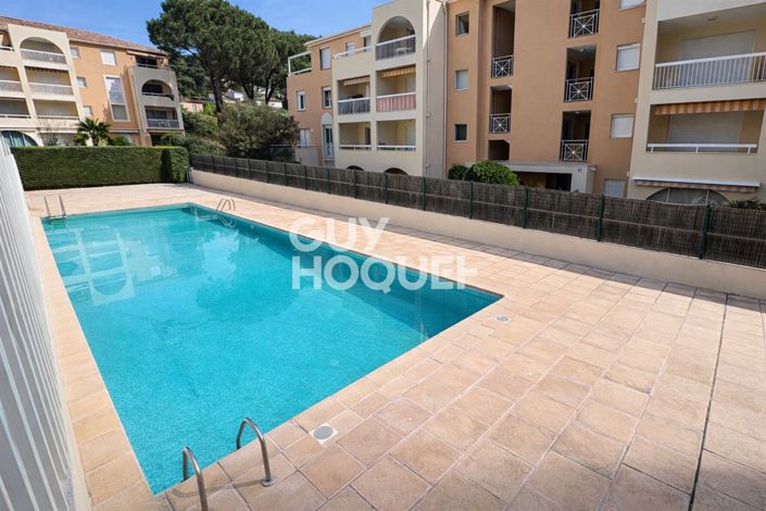 Image No.2-Appartement de 2 chambres à vendre à Cavalaire-sur-Mer