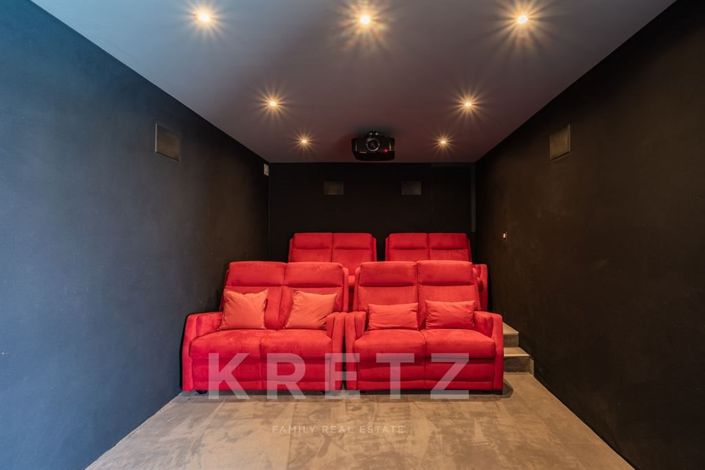 Image No.15-7 Bed House for sale