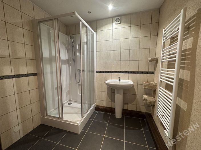 Image No.12-4 Bed House for sale