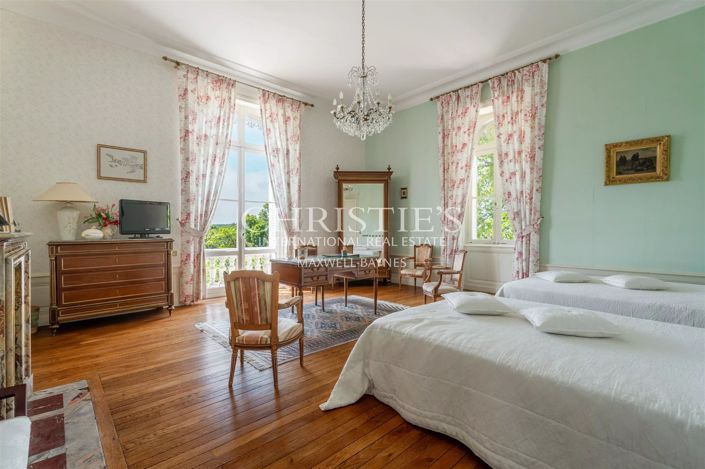 Image No.23-Propriété de 13 chambres à vendre à Cognac